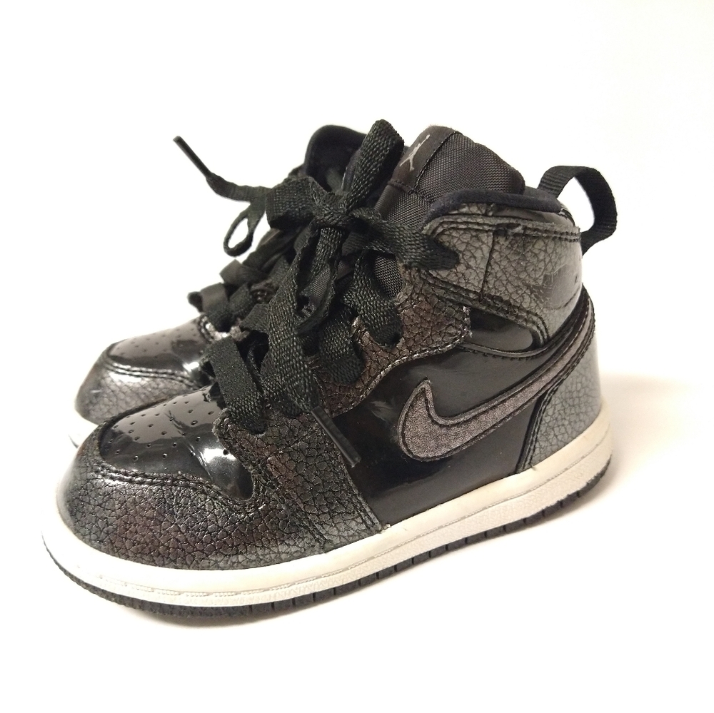 AIR JORDAN 1 RETRO HIGH BT 'BLACK PATENT Infant/ Toddler Size 7